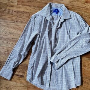 Egara L ran and blue plaid button down shirt